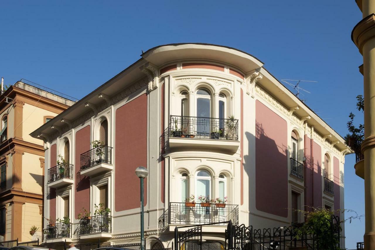 A Casa Di Giulia Hotel Napoli Exterior foto